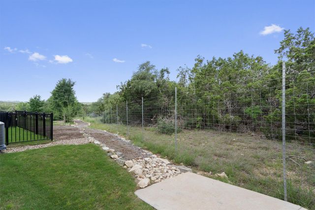 12001 Vista Parke DR 406, Austin, TX 78726