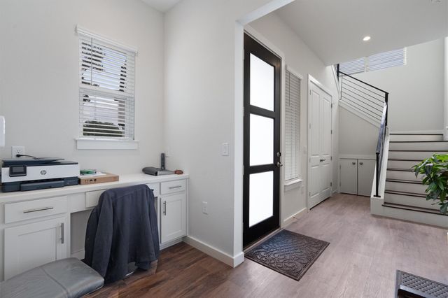 12001 Vista Parke DR 406, Austin, TX 78726