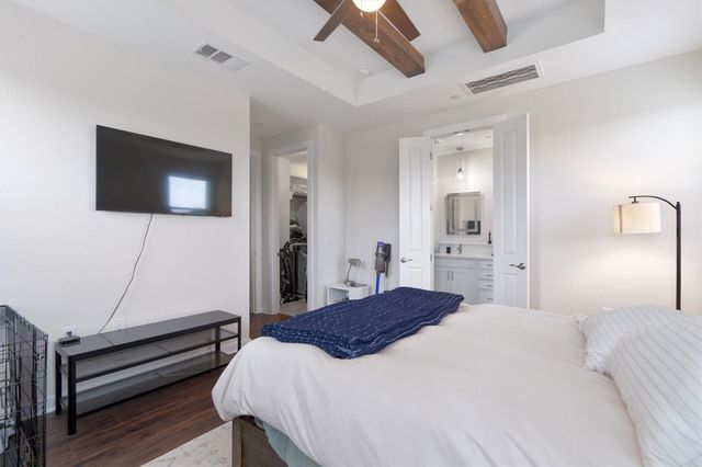 12001 Vista Parke DR 406, Austin, TX 78726