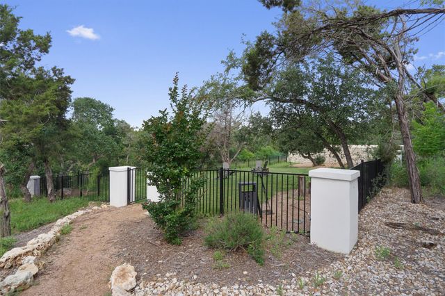12001 Vista Parke DR 406, Austin, TX 78726