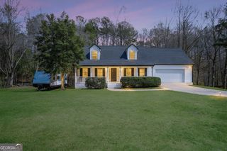 879 Spring Oak Court, Loganville, GA 30052