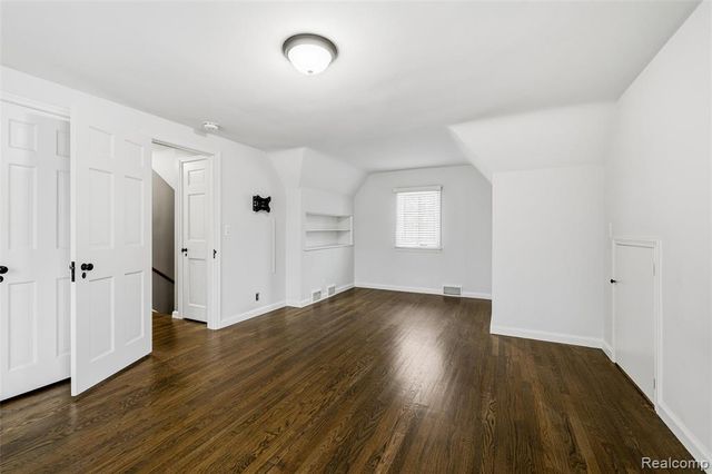 24924 Riverwood Drive, Franklin, MI 48025