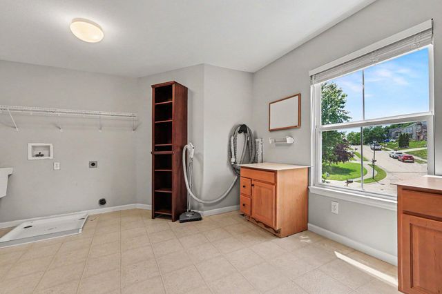 10282 Highmeadow Lane, Independence, KY 41051