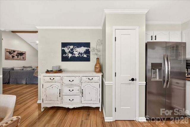 8610 Brookstead Drive, Charlotte, NC 28215
