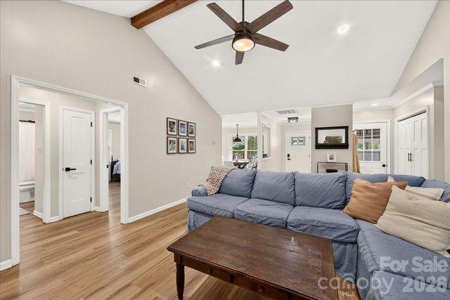 8610 Brookstead Drive, Charlotte, NC 28215