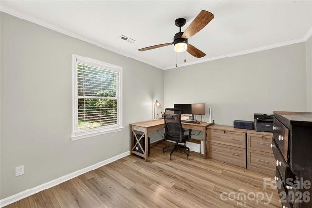 8610 Brookstead Drive, Charlotte, NC 28215