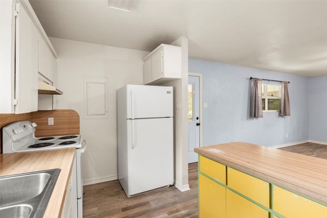 521 Hilltop Drive, Tool, TX 75143