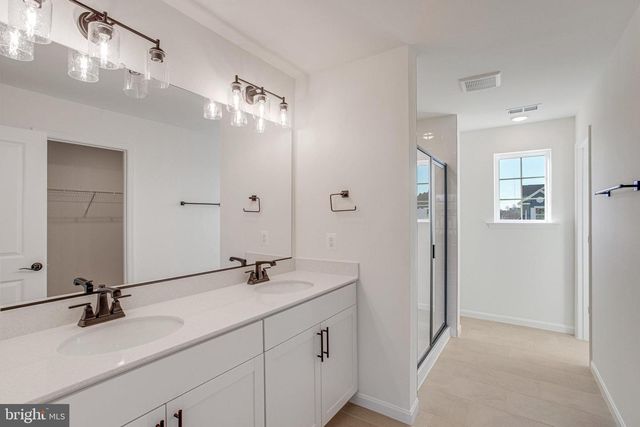 601 CLOVER LN, Orange, VA 22960