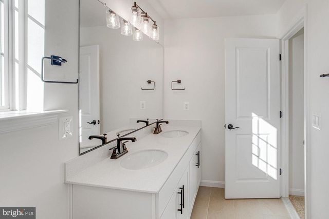 601 CLOVER LN, Orange, VA 22960