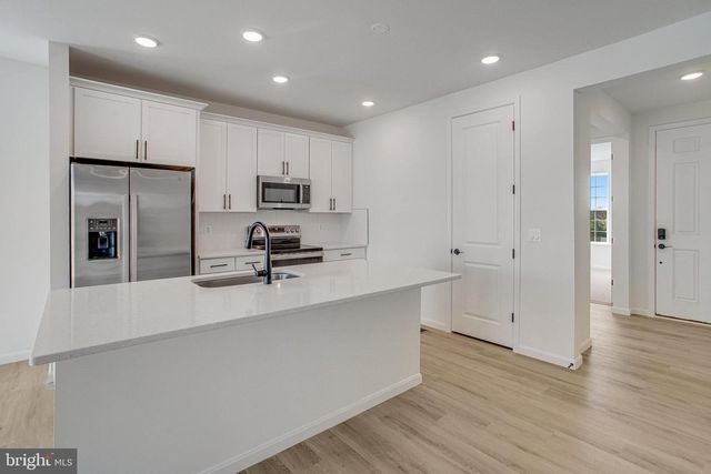 601 CLOVER LN, Orange, VA 22960