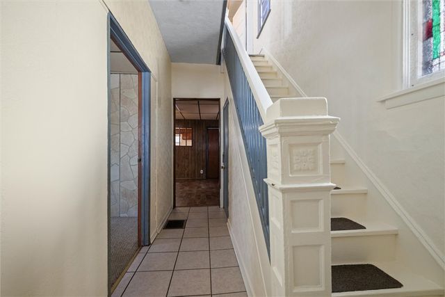 768 Baldwin Ave, Sharon, PA 16146