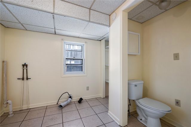 768 Baldwin Ave, Sharon, PA 16146