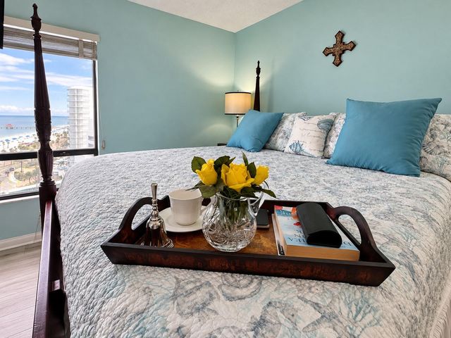440 S GULFVIEW BOULEVARD 1501, Clearwater Beach, FL 33767