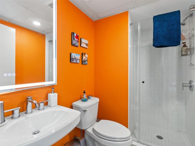 603 Davis ST 101, Austin, TX 78701