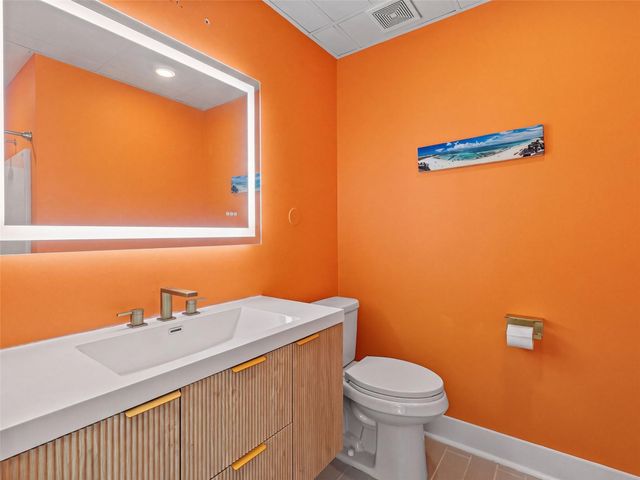 603 Davis ST 101, Austin, TX 78701