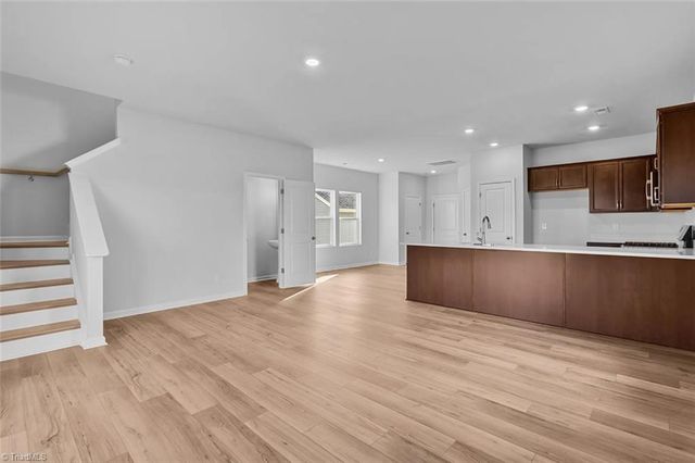 523 Raspberry Hill Road, Winston-salem, NC 27106