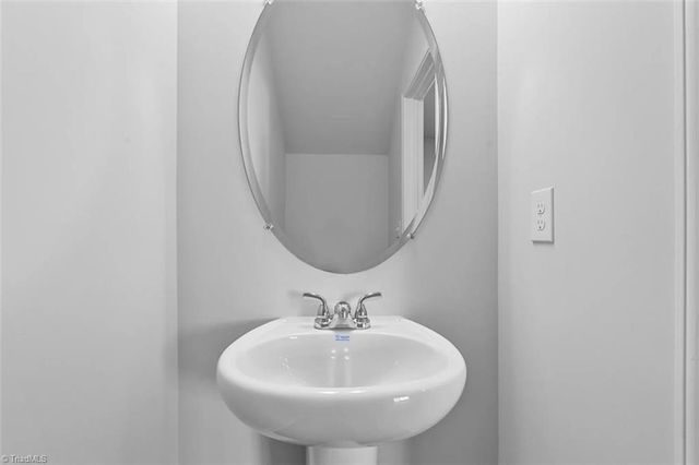 523 Raspberry Hill Road, Winston-salem, NC 27106