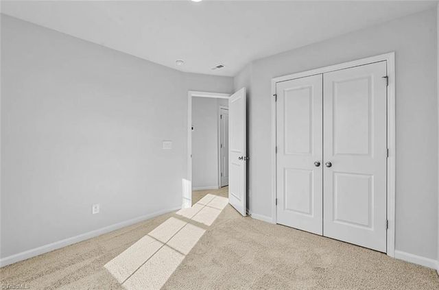 523 Raspberry Hill Road, Winston-salem, NC 27106