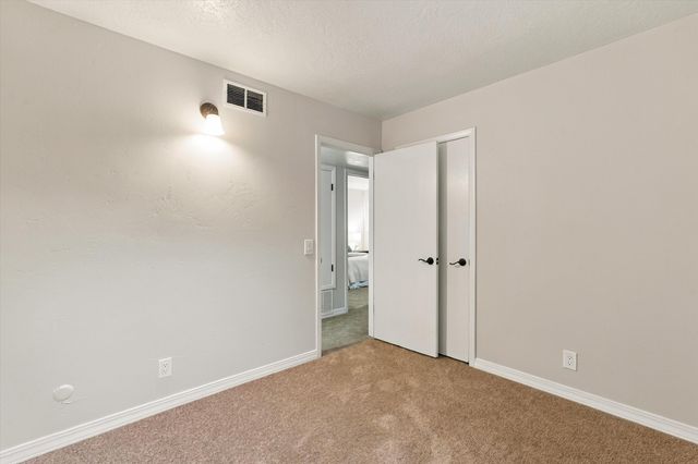 2604 Sandler Drive NE, Albuquerque, NM 87112