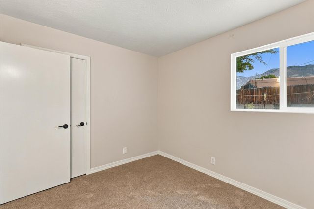 2604 Sandler Drive NE, Albuquerque, NM 87112