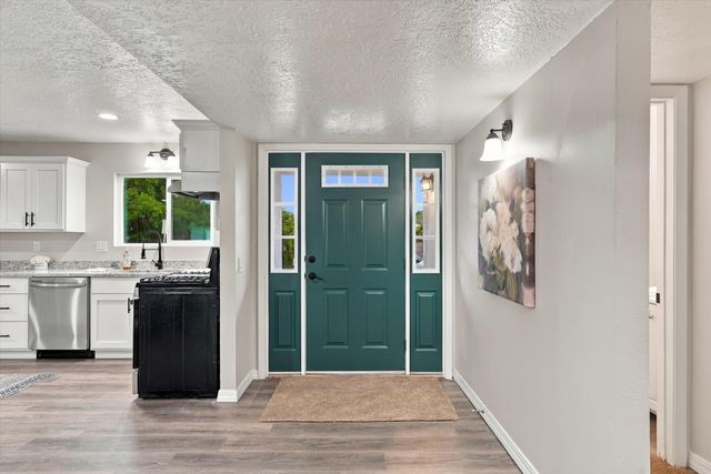 2604 Sandler Drive NE, Albuquerque, NM 87112