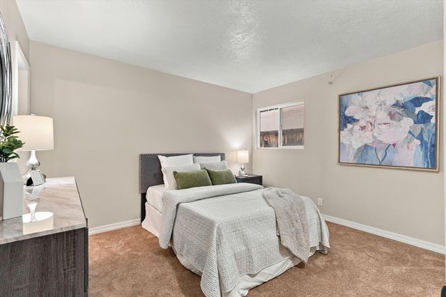 2604 Sandler Drive NE, Albuquerque, NM 87112