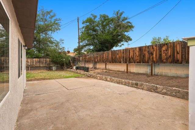 2604 Sandler Drive NE, Albuquerque, NM 87112