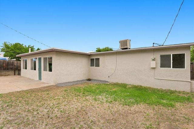 2604 Sandler Drive NE, Albuquerque, NM 87112
