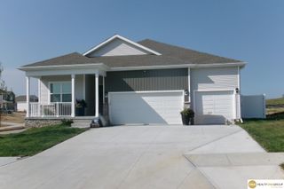17511 Virginia Street, Omaha, NE 68136