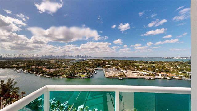 5025 Collins Ave 2206, Miami Beach, FL 33140