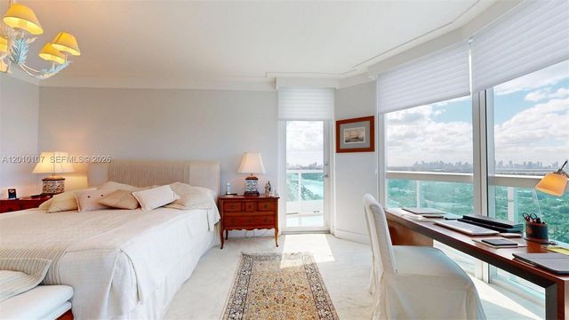 5025 Collins Ave 2206, Miami Beach, FL 33140