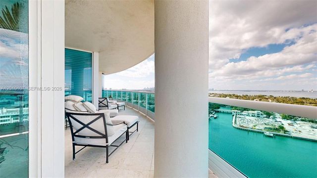 5025 Collins Ave 2206, Miami Beach, FL 33140