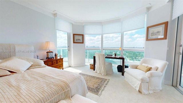 5025 Collins Ave 2206, Miami Beach, FL 33140