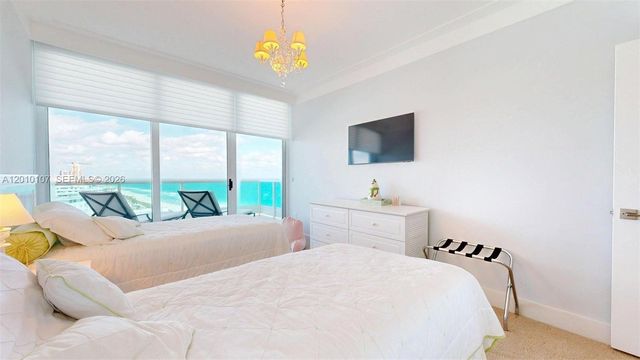 5025 Collins Ave 2206, Miami Beach, FL 33140