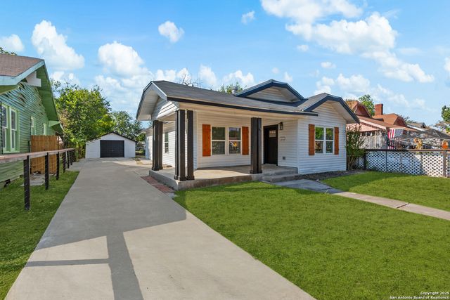 726 E Highland Blvd, San Antonio, TX 78210