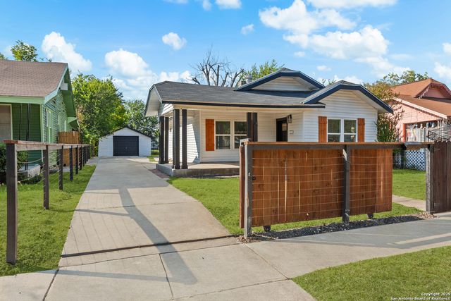 726 E Highland Blvd, San Antonio, TX 78210