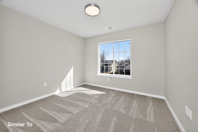 703 NE Doe Pointe Drive, Ankeny, IA 50021