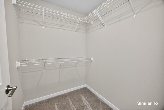 703 NE Doe Pointe Drive, Ankeny, IA 50021