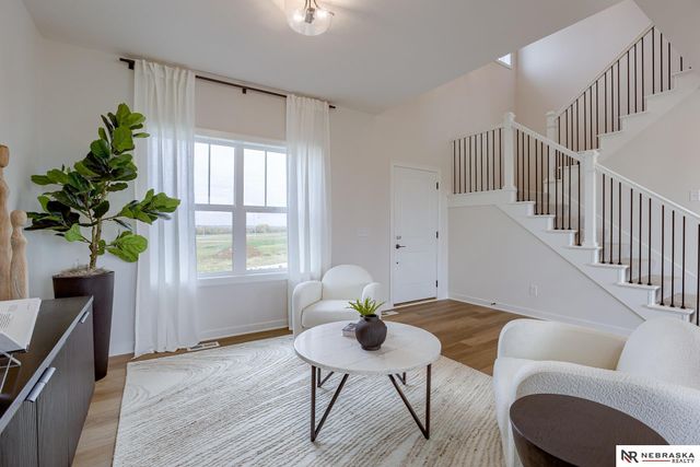 11132 N 161st Avenue, Bennington, NE 68007