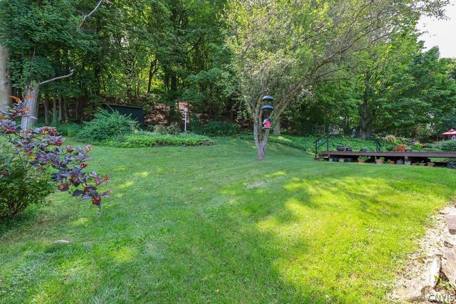 307 Oakridge Drive, Camillus, NY 13031