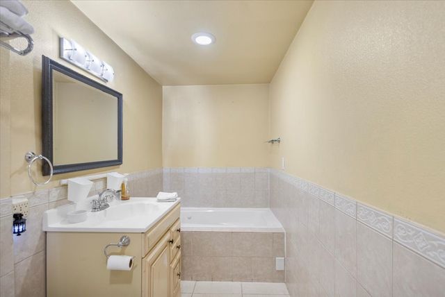 1911 Wisteria Court, Flower Mound, TX 75028
