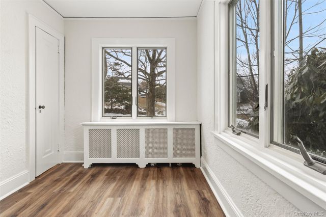 23 Garretson Road, White Plains, NY 10604