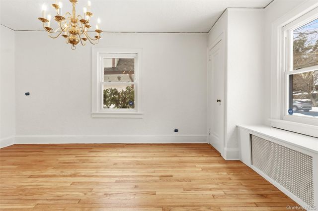 23 Garretson Road, White Plains, NY 10604