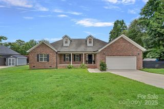 7478 Pine Ridge Drive, Denver, NC 28037
