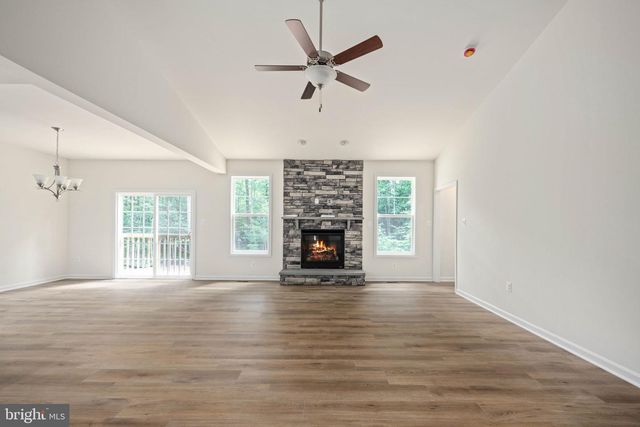 185 INFINITY LN, Stafford, VA 22556