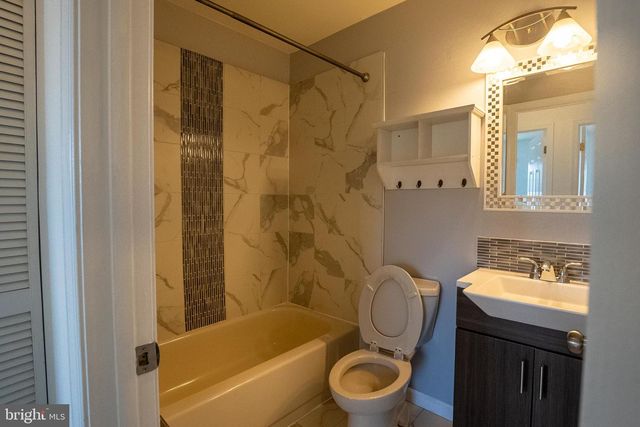 6 OFFSPRING CT, Perry Hall, MD 21128