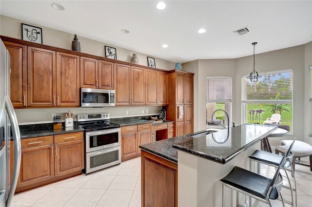 1929 Grey Falcon Circle SW, Vero Beach, FL 32962