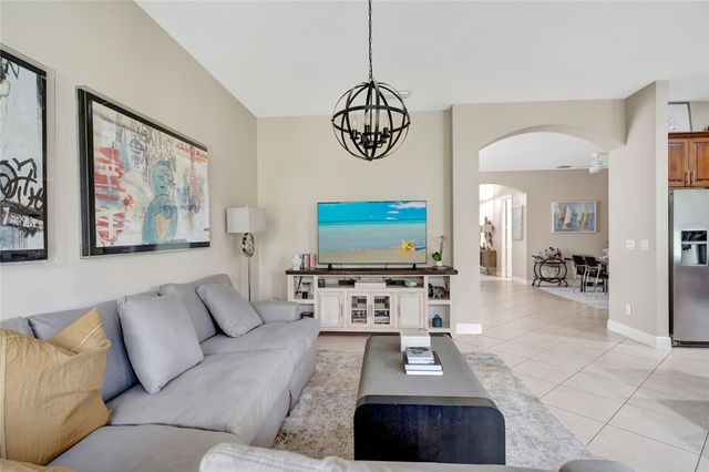 1929 Grey Falcon Circle SW, Vero Beach, FL 32962