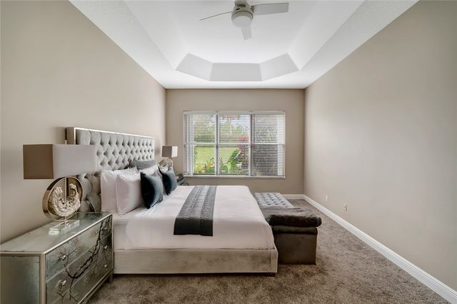 1929 Grey Falcon Circle SW, Vero Beach, FL 32962