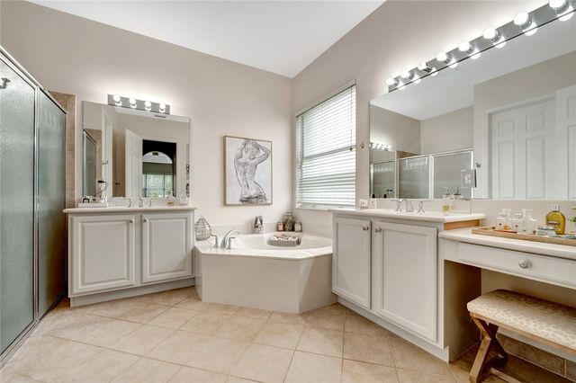 1929 Grey Falcon Circle SW, Vero Beach, FL 32962